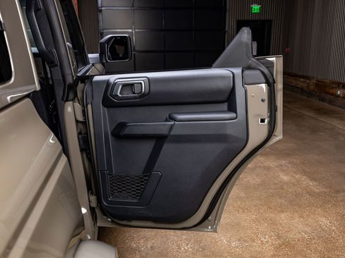 Used 2026 Ford Bronco Outer Banks AWD/4WD image 38