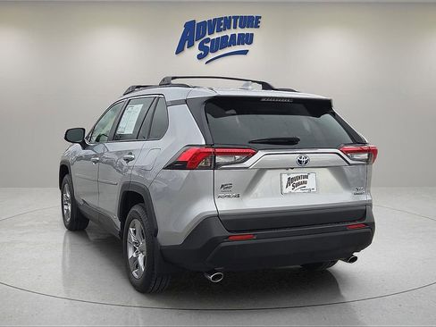 Used 2022 Toyota RAV4 XLE image 5