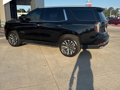 Used 2026 Chevrolet Tahoe High Country RWD image 5