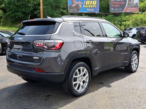 Certified 2024 Jeep Compass Latitude AWD/4WD image 4