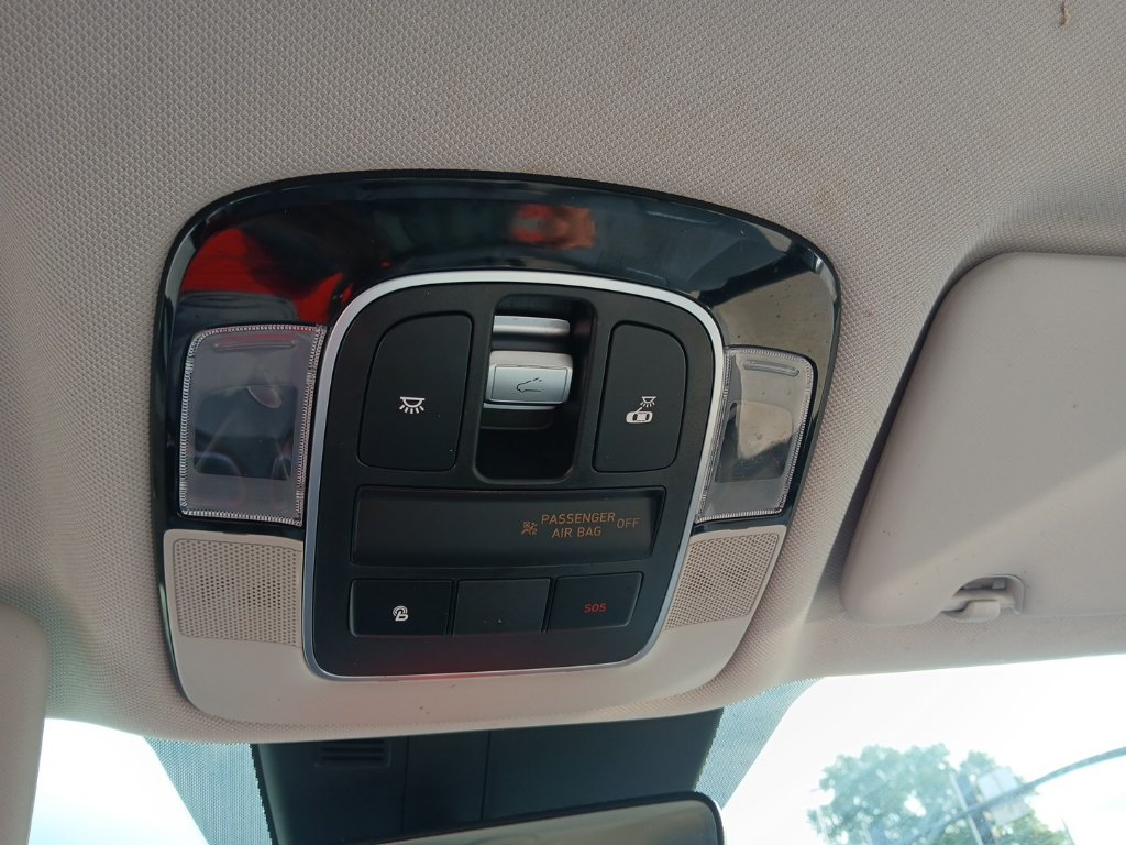 Used 2022 Hyundai Tucson SEL w/ Convenience + Premium Package FWD image 17