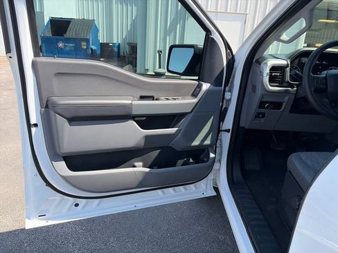 Used 2023 Ford F150 XLT AWD/4WD image 10