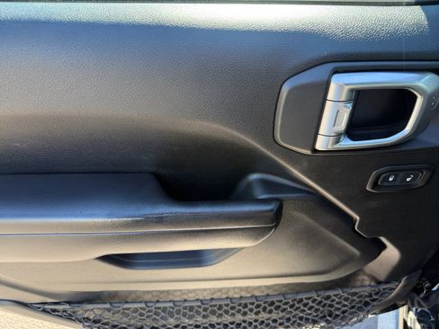 Certified 2020 Jeep Gladiator Mojave image 14