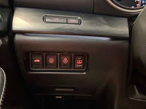 Used 2020 Nissan Maxima Platinum FWD image 12