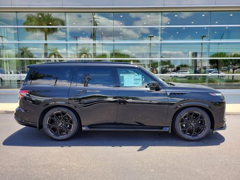 New 2026 INFINITI QX80 4WD w/ Sport Exterior Package image 3