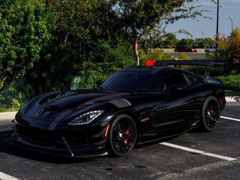 Used 2017 Dodge Viper GTC w/ ACR Package image 18