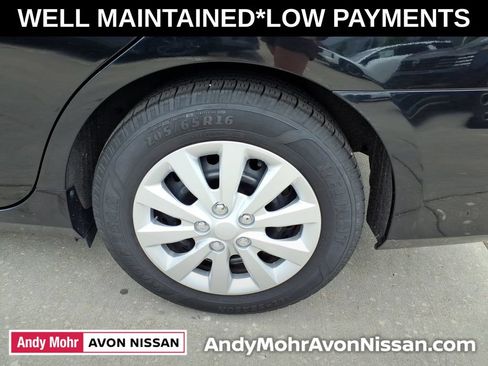 Used 2016 Toyota Camry LE FWD image 12