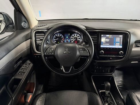 Used 2020 Mitsubishi Outlander SEL FWD image 11