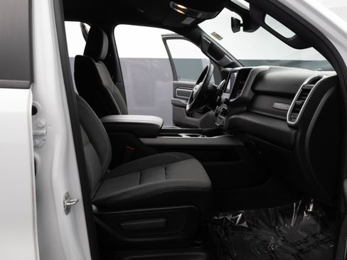 Used 2023 RAM 1500 Big Horn AWD/4WD image 42