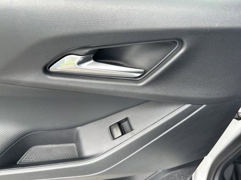 New 2026 Chevrolet Equinox LT w/ Convenience Package II image 32