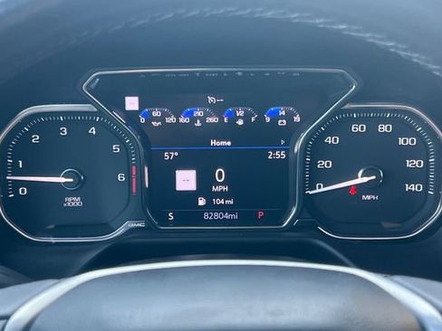 Used 2021 GMC Yukon SLT w/ Rear Media and Nav Package image 34