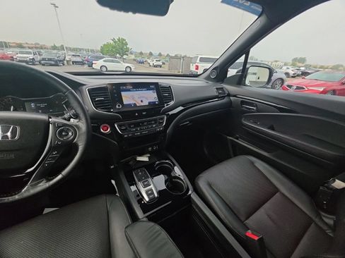 Certified 2023 Honda Ridgeline Black Edition image 30