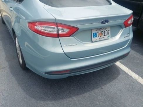 Used 2014 Ford Fusion SE w/ Equipment Group 502A FWD image 10