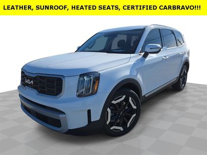 Used 2024 Kia Telluride S w/ S Sunroof Package