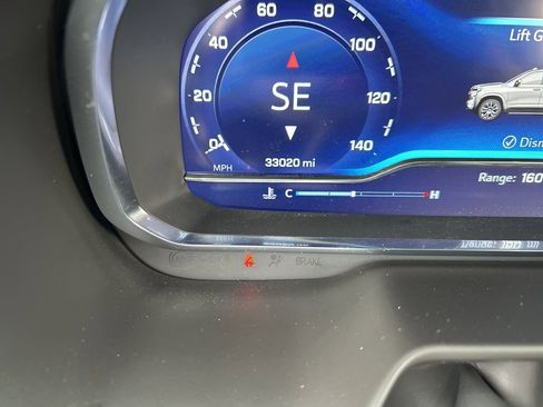 Used 2024 Chevrolet Suburban High Country image 38