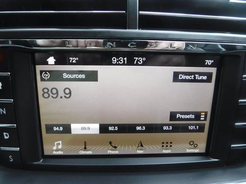 Used 2017 Lincoln Continental Select w/ Climate Package image 39