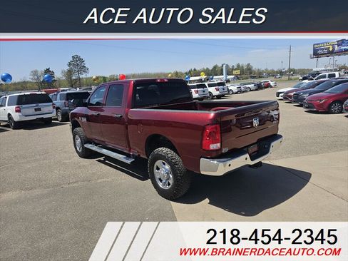 Used 2018 RAM 2500 Tradesman w/ Chrome Appearance Group AWD/4WD image 4