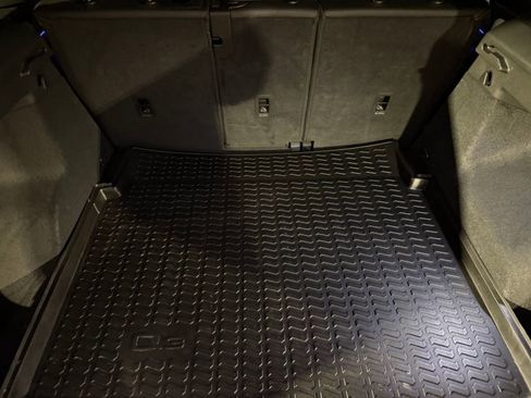 Used 2023 Audi Q3 2.0T Premium Plus image 23