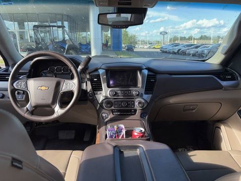 Used 2015 Chevrolet Tahoe LTZ AWD/4WD image 15