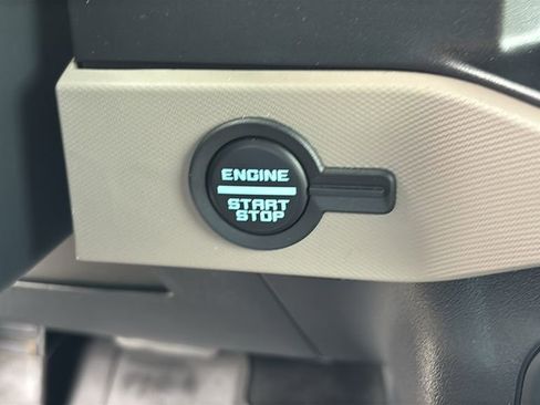 Used 2022 Ford Bronco Wildtrak AWD/4WD image 12