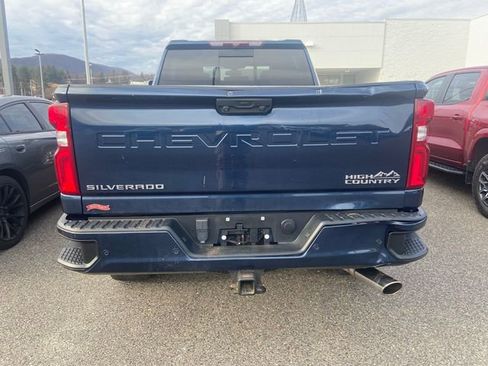 Used 2023 Chevrolet Silverado 2500 High Country image 9