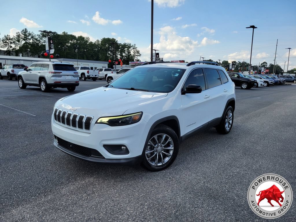 Used 2022 Jeep Cherokee Latitude Lux FWD image 2