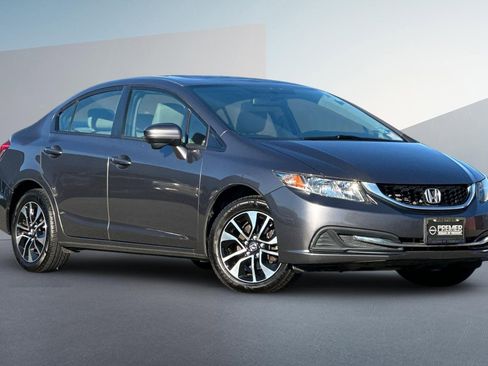 Used 2015 Honda Civic EX image 2