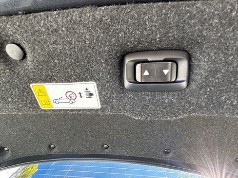 Used 2020 BMW 440i Convertible w/ M Sport Package image 38