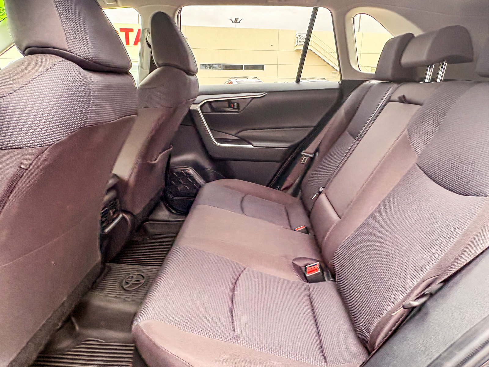 Certified 2025 Toyota RAV4 LE AWD/4WD image 18