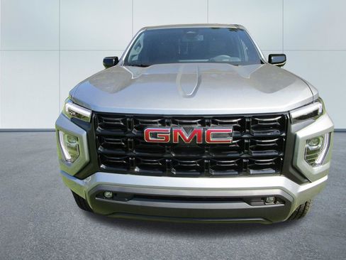New 2026 GMC Canyon Elevation w/ Convenience Package RWD image 29