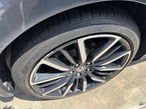 Used 2023 Honda Accord Touring image 10