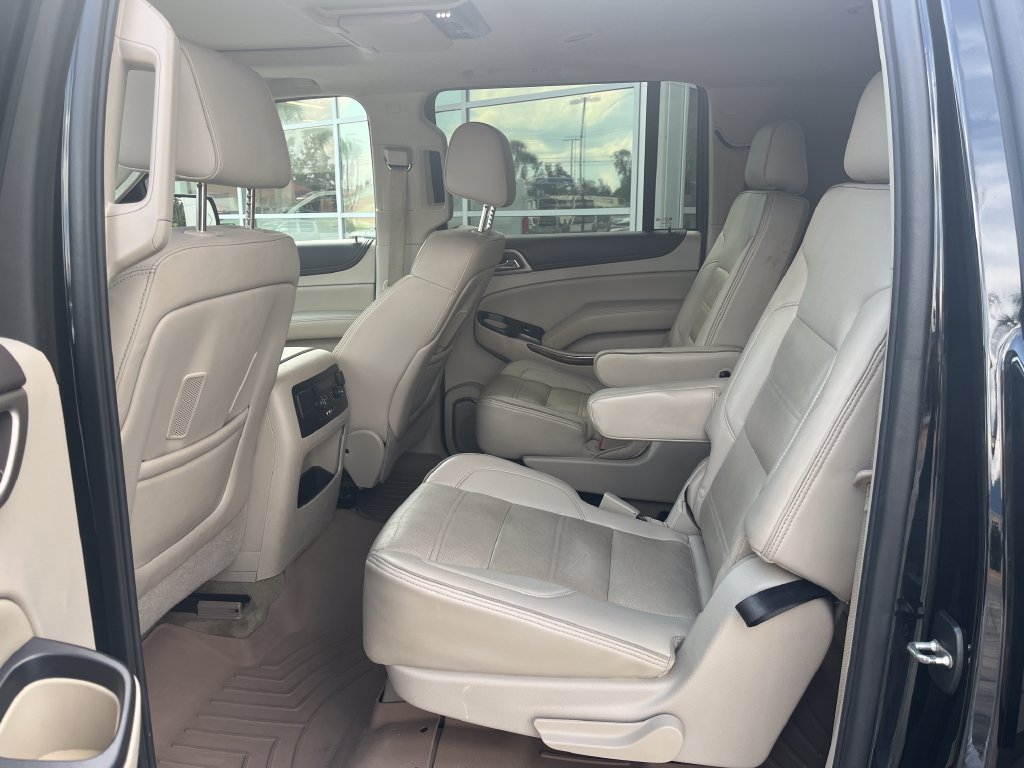 Used 2016 GMC Yukon XL Denali w/ Open Road Package AWD/4WD image 12