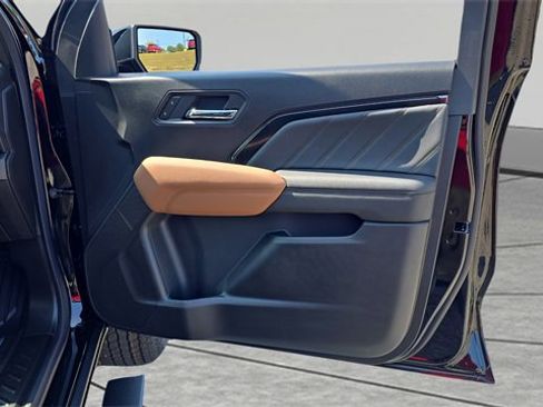 New 2026 GMC Canyon AT4 image 15