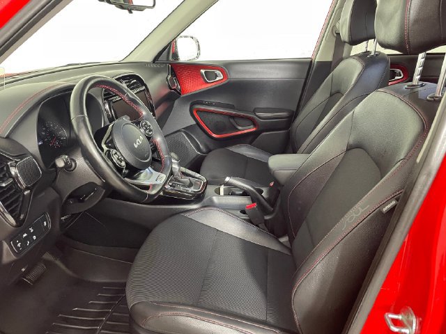 Certified 2022 Kia Soul Turbo FWD image 2