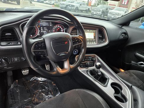 Used 2019 Dodge Challenger R/T Scat Pack image 8