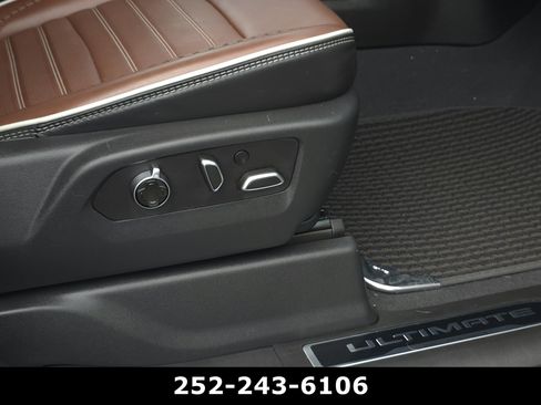 Used 2024 GMC Sierra 2500 Denali Ultimate AWD/4WD image 44