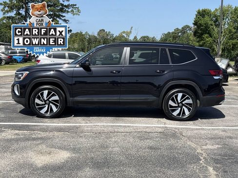 Used 2024 Volkswagen Atlas SE FWD image 12