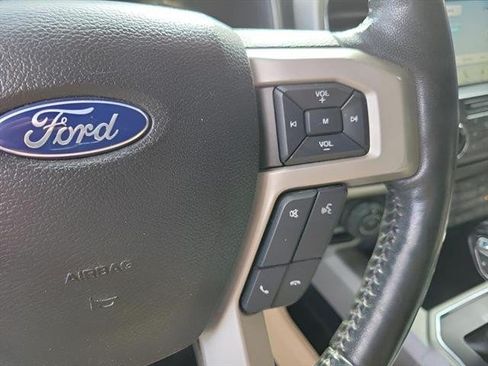 Used 2017 Ford F150 Lariat w/ Equipment Group 502A Luxury AWD/4WD image 20