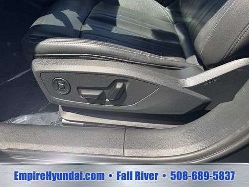 Used 2024 Audi A6 Premium Plus AWD/4WD image 21