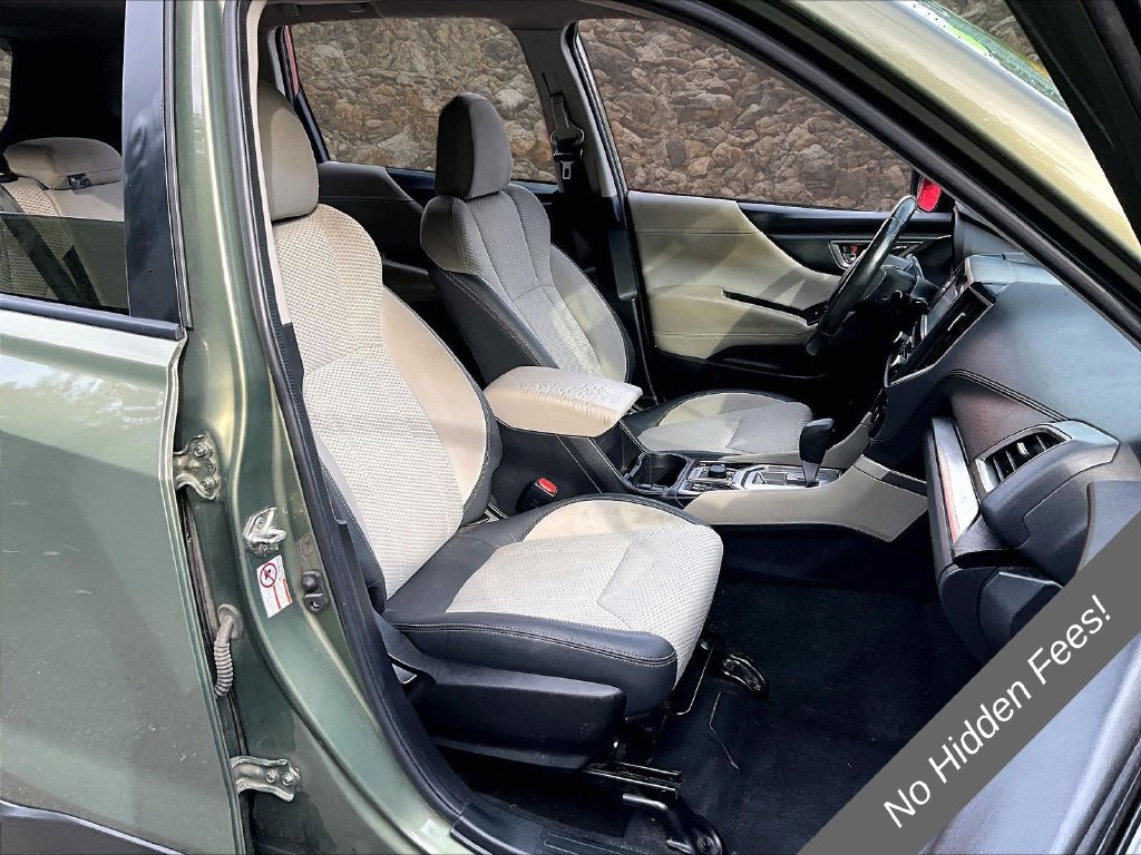 Used 2020 Subaru Forester Premium AWD/4WD image 6