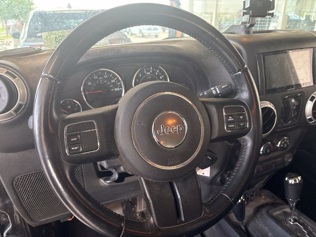 Used 2016 Jeep Wrangler Unlimited Sahara w/ Trailer Tow Group AWD/4WD image 11