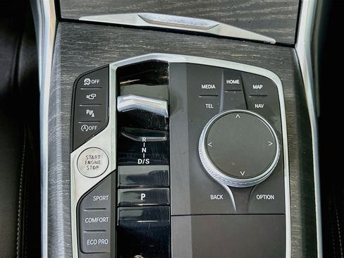 Used 2024 BMW 330i Sedan RWD image 25