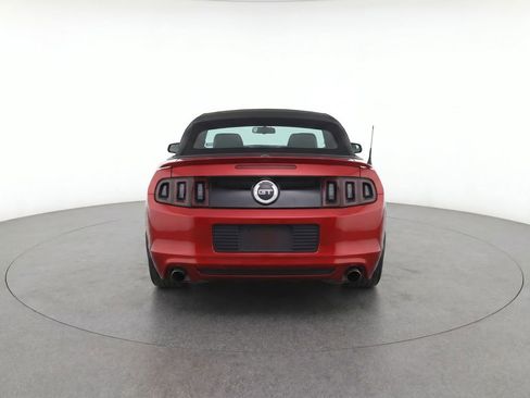 Used 2013 Ford Mustang GT Premium w/ Electronics Pkg RWD image 7