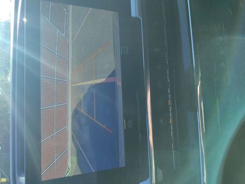 Used 2024 Chevrolet Silverado 1500 RST image 18