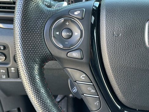 Certified 2023 Honda Ridgeline Black Edition image 5