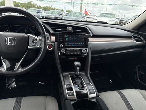 Certified 2020 Honda Civic EX image 21