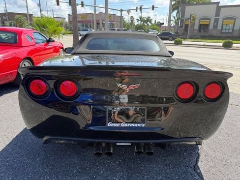 Used 2011 Chevrolet Corvette Convertible w/ Preferred Equipment Group RWD image 2