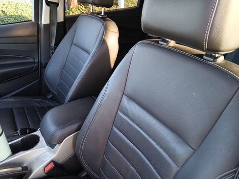 Used 2013 Ford Escape SEL image 14