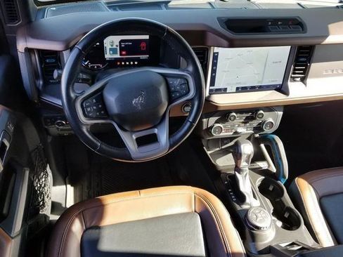 Used 2022 Ford Bronco Outer Banks image 17
