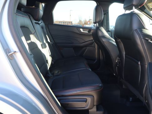 Used 2023 Ford Escape ST-Line w/ Tech Pack #1 image 11